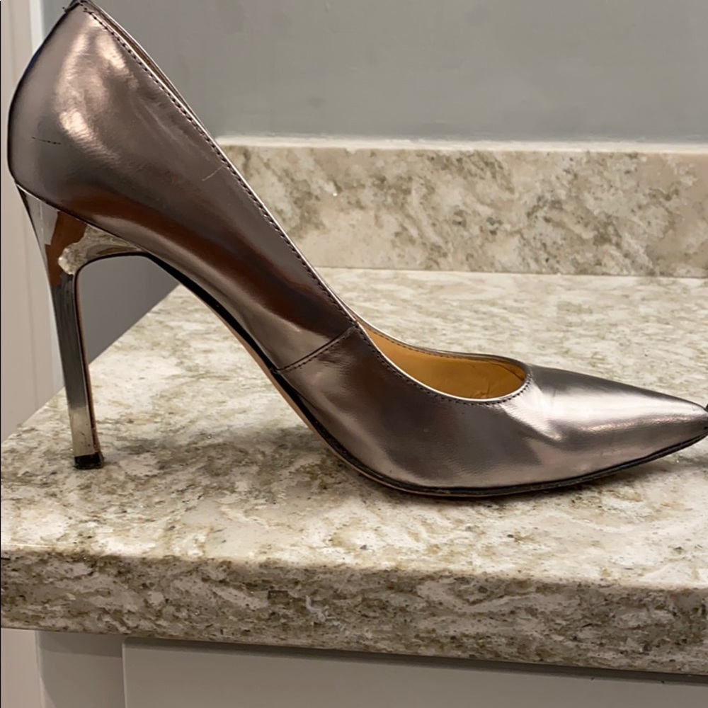 Silver heels - Picture 5 of 8